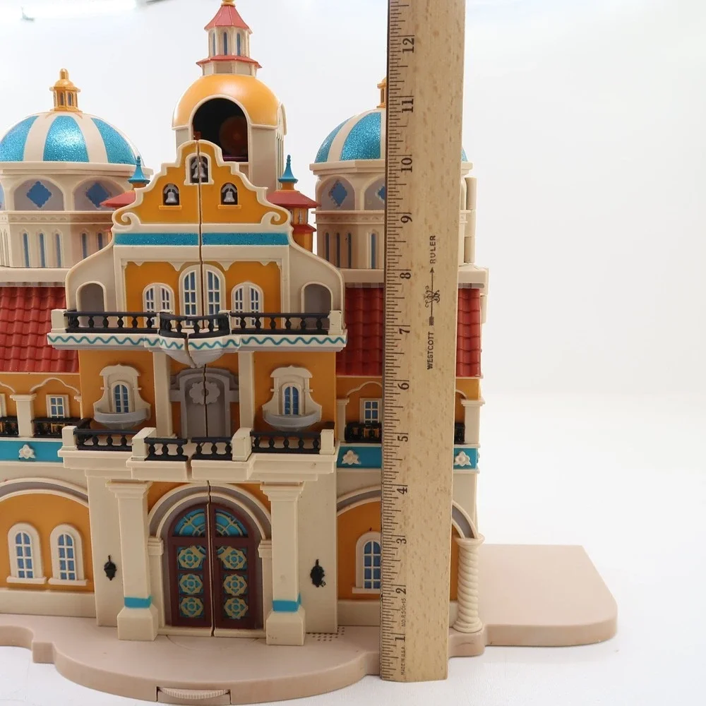 Disney Store London Exclusive Elena of Avalor Palace Doll House Music And Lights